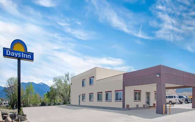 Days Inn by Wyndham Taos