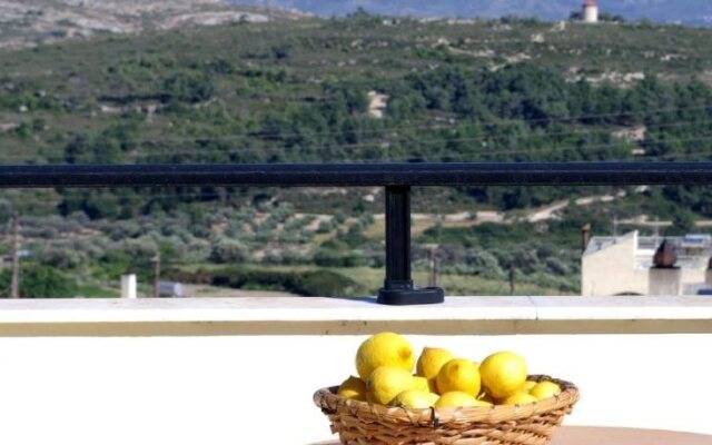 Monolithos Village Apartments