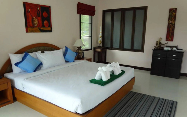 Khaolak Yama Resort (SHA Extra Plus)