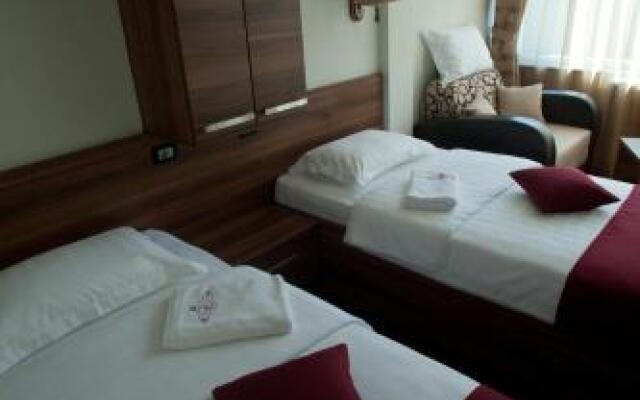 Hotel Luka's