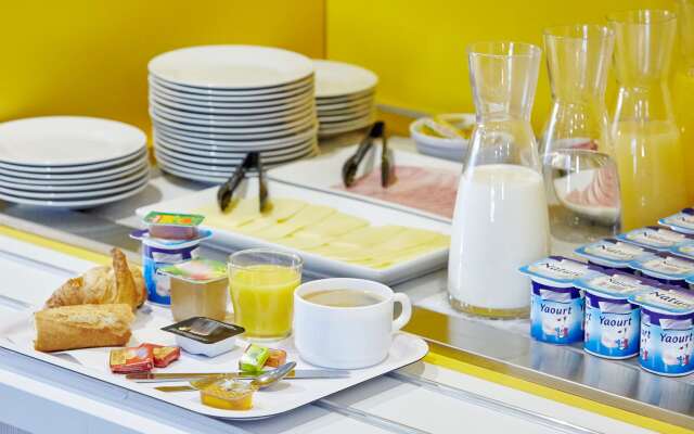 Kyriad ECO - Clermont Ferrand Estaing