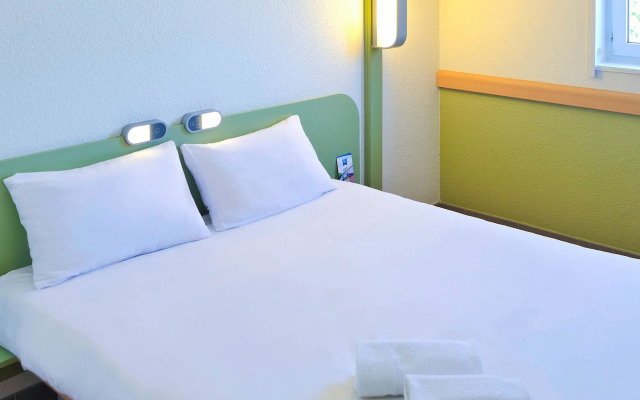 ibis budget Orange Centre