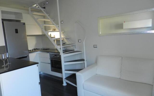 STUDIO THE BEACH - Regarda Travel