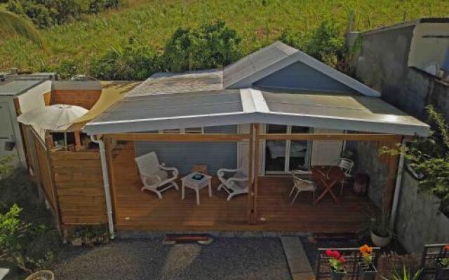 Chez Les Filles - Bungalodge