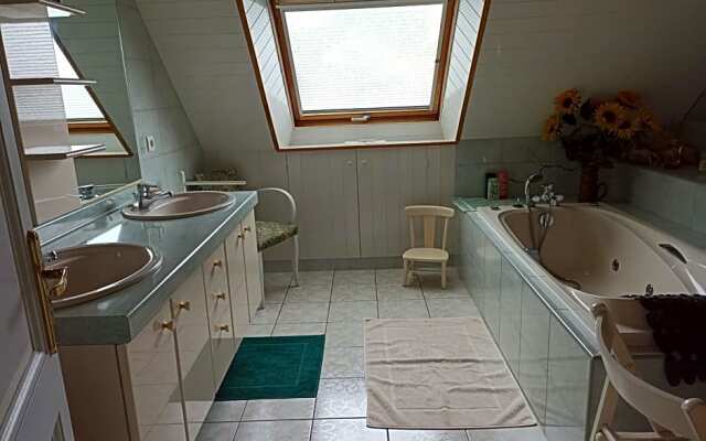 Liorzh An Ty (Adults Only)