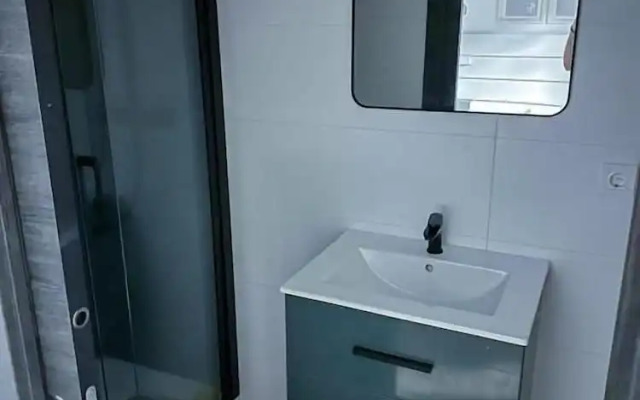 ZUR Boutique Hostel