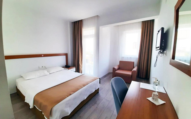 Karden Otel