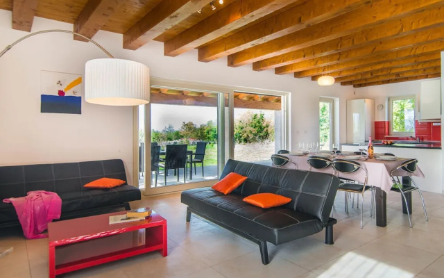 Detached villa with private pool and large garden, in a quiet area - Villas_and_Bungalows in Porec - Photo 5