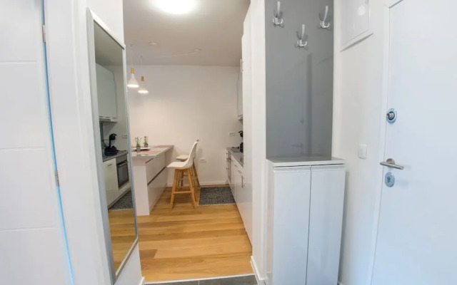 Apartment Ema
