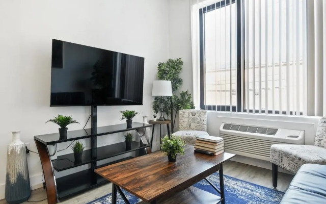 Luxury 1BR 30 Mins to Manhattan Evonify