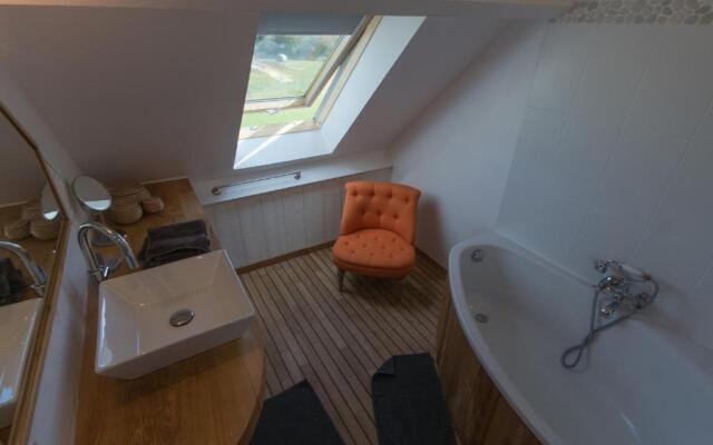 Maison Le Palais, 6 pièces, 10 personnes - FR-1-418-113