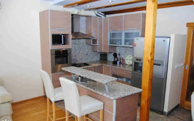 Apartment With 3 Bedrooms in Sarajevo, With Wifi Near the Slopes