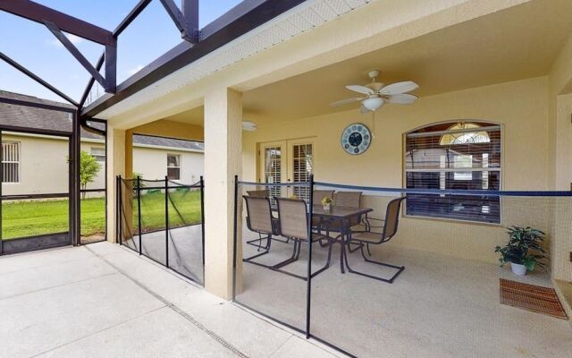 Anthea's Orange Tree 4 Bedroom Home