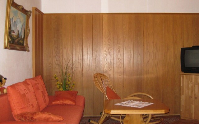 Cosy Apartment in Baiersbronn with terrace and garden