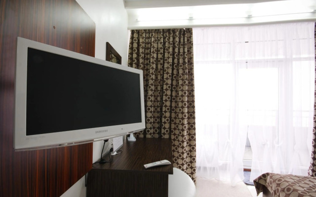 SkyTech Most City Hotel 19 floor PANORAMIC VIEW