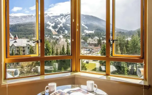 Mountain View Studio in Whistler Village - Unit 414