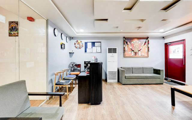 Super Townhouse Tirupati