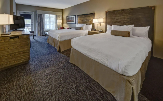 Black Fox Lodge Pigeon Forge, Tapestry Collection by Hilton