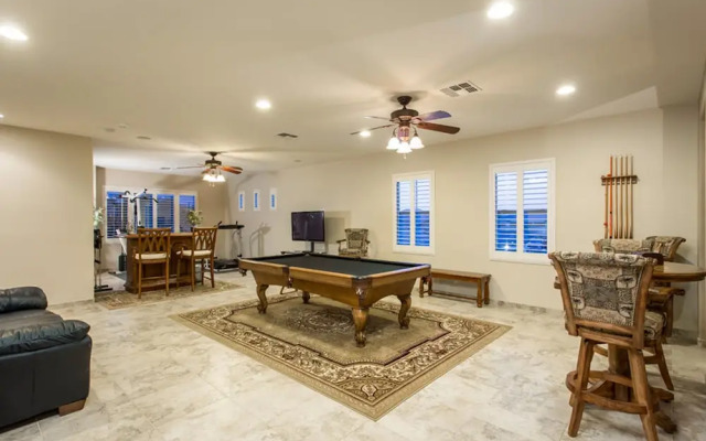 Grand Slam Getaway 5 BR by Casago