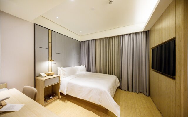 Ji Hotel (The Bund Shanghai, East Jinling Road)