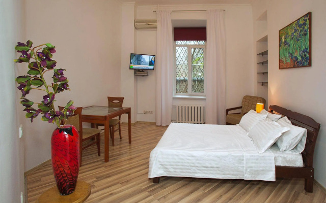 Renaissance Suites Odessa