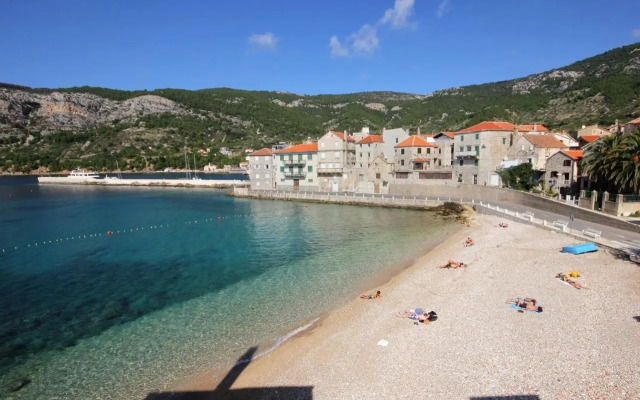 Apartments and rooms by the sea Komiza, Vis - 2431