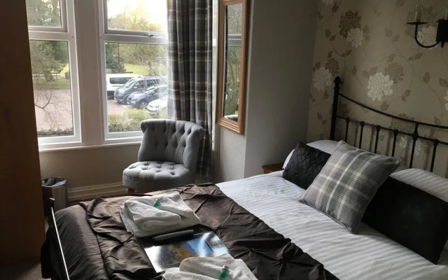 Autumn Leaves Guest House