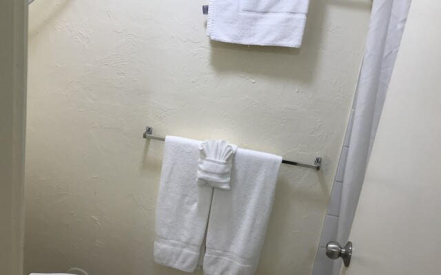 Hilo Reeds Bay Hotel