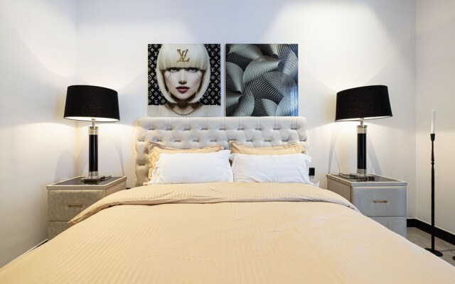 Waves - The Suite Dubai Luxury Waterfront Living