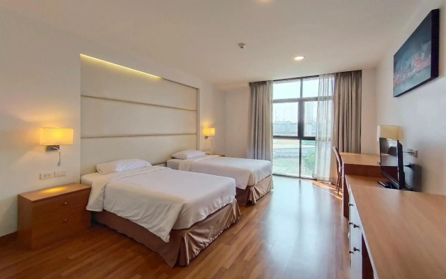 Ebina House