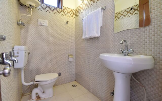 OYO 13350 Home Hill View Naggar Road