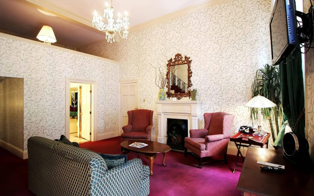 The Olivier House Hotel