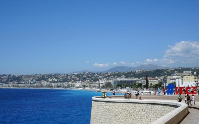 Les Gérardines, 3-room with Airco and balcony