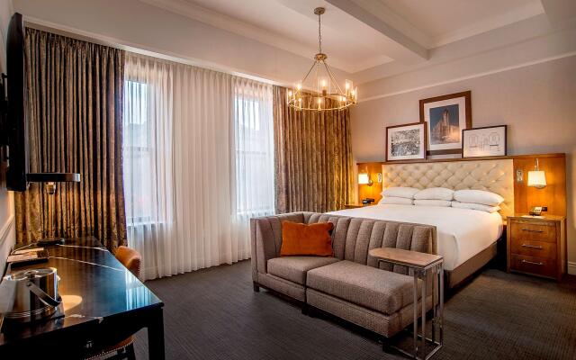 St. Louis Union Station Hotel, Curio Collection by Hilton