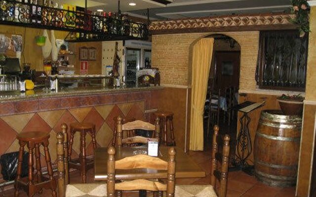 Hostal Restaurante Carmelo