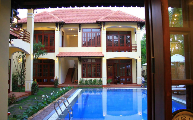 The Earth Villa