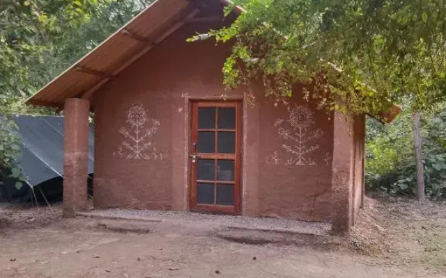 Camp Kyari, Syat
