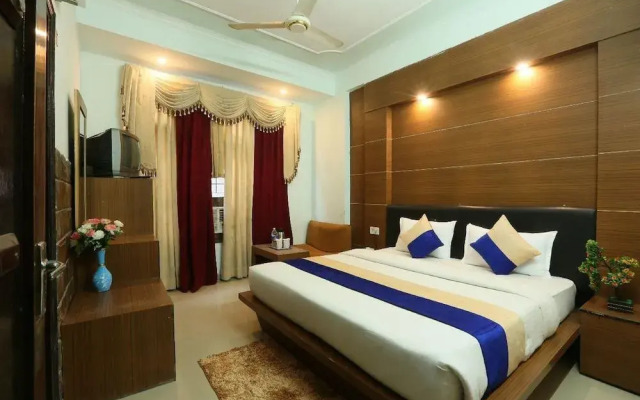 Shalimar Lodge, "700 meter from Katra Bus Stand"