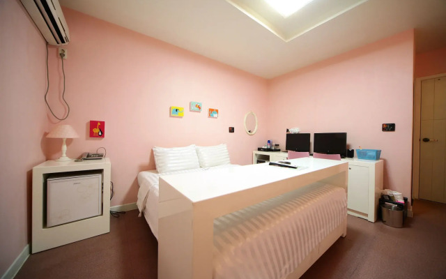 A Hotel Iksan