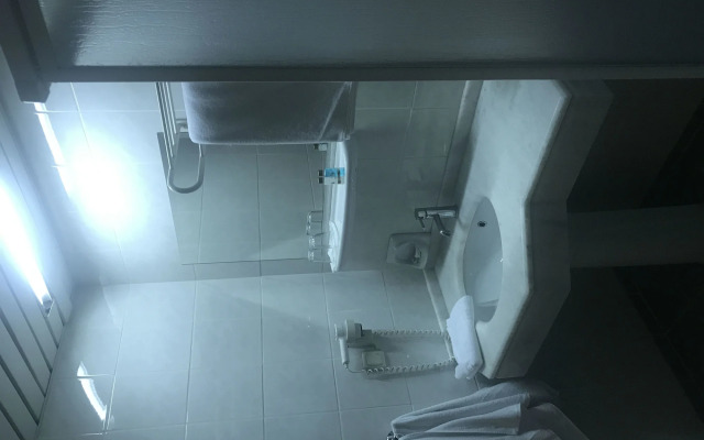 May Flower Apart Hotel