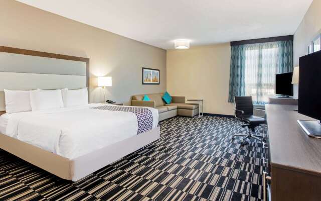 La Quinta Inn & Suites by Wyndham Sweetwater East