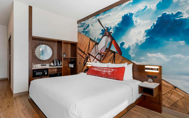 Cambria Hotel Nashville Airport