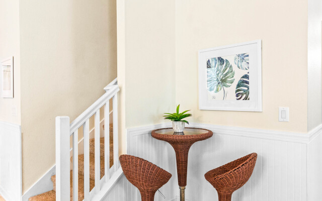 1546MVD00, Davenport , US