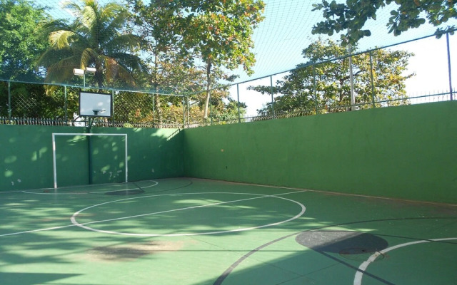 Gohouse - Pontoes 703