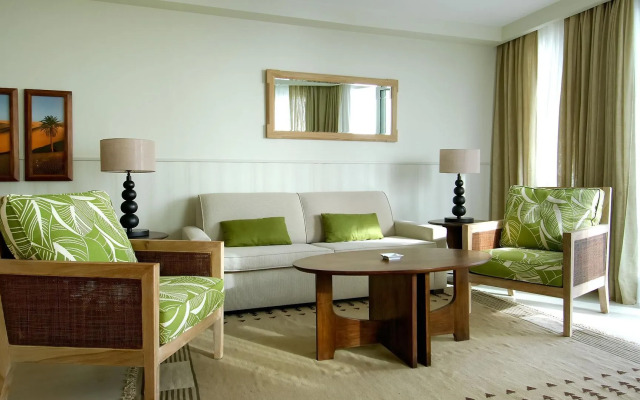 The Salmar – New Opening