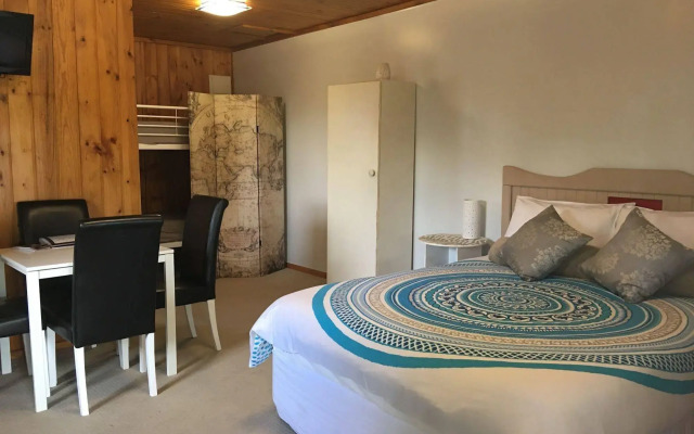 Seppelts View Cabins