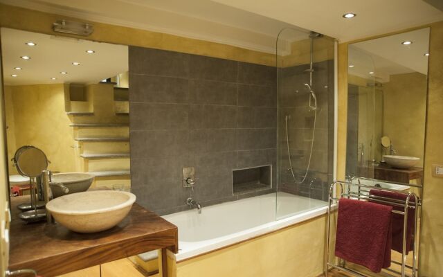 Secret Rhome Suite Lab