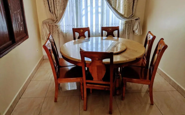 White Stone Apartment KIMIHURURA