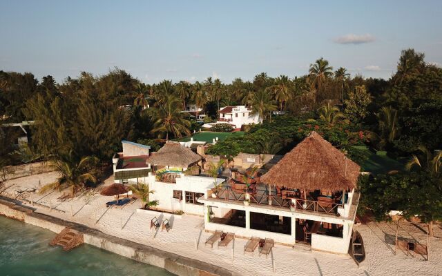 Beach Baby Lodge