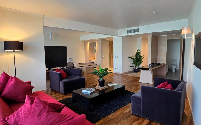 Wyndham Concepcion Pettra